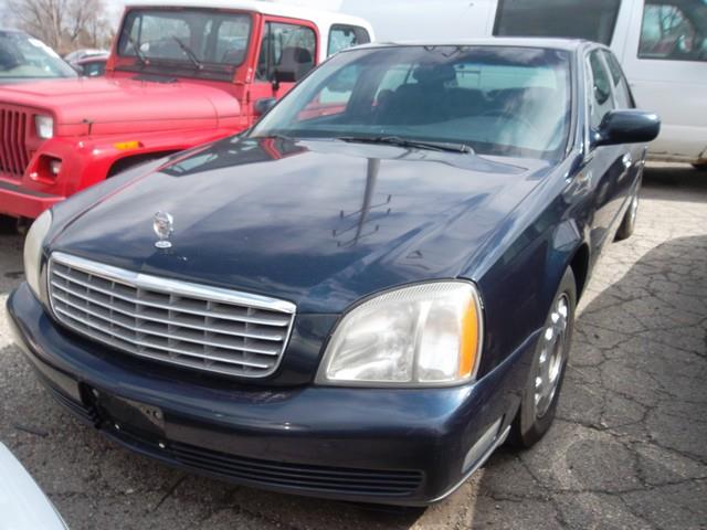 2003 Cadillac Deville Base