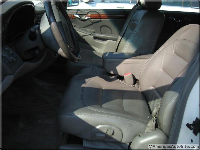 2003 Cadillac Deville Base