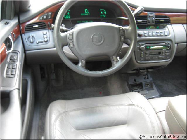 2003 Cadillac Deville Base