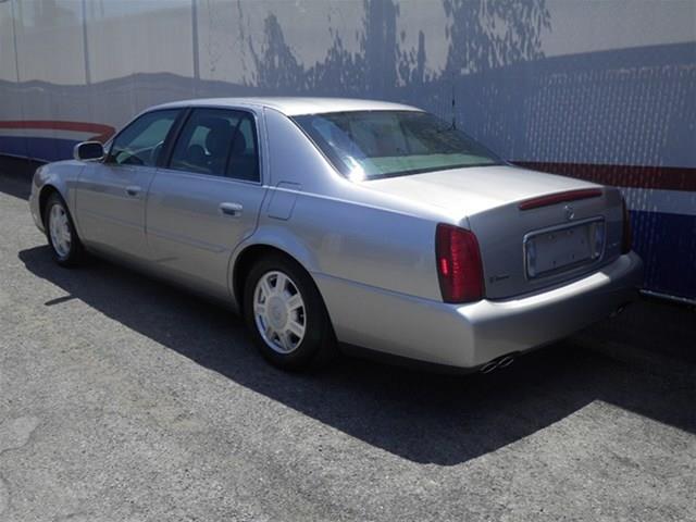 2004 Cadillac Deville SE Sedan