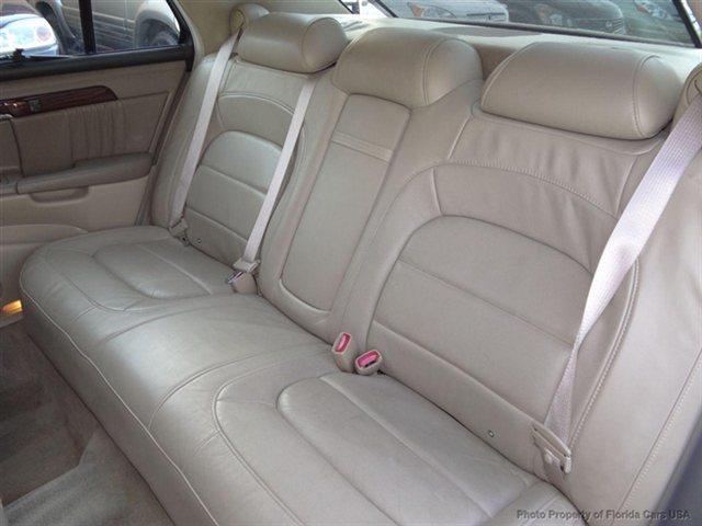 2004 Cadillac Deville 4dr 112 WB