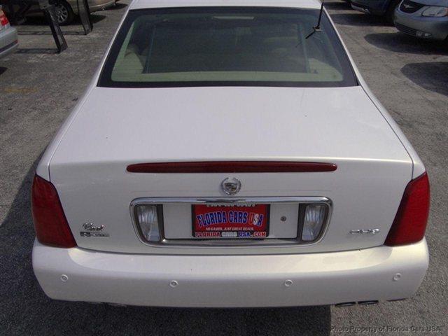 2004 Cadillac Deville 4dr 112 WB