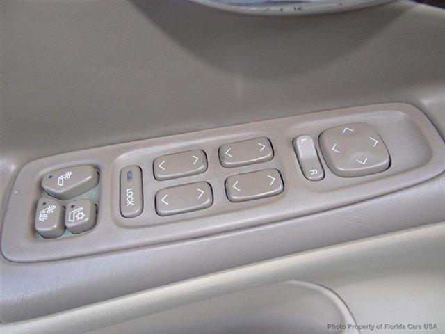 2004 Cadillac Deville 4dr 112 WB