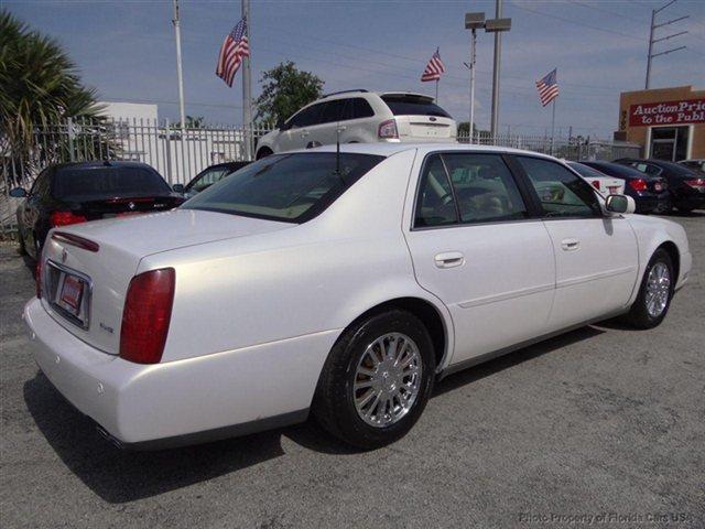 2004 Cadillac Deville 4dr 112 WB