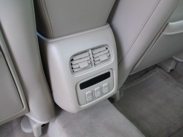 2004 Cadillac Deville Pickup