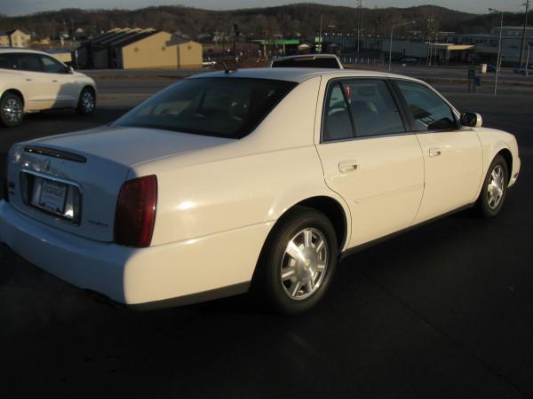 2005 Cadillac Deville Unknown