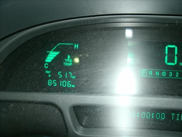 2005 Cadillac Deville SE Sedan