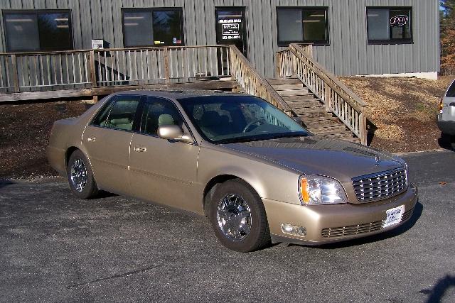 2005 Cadillac Deville Base