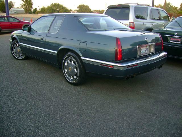 1992 Cadillac Eldorado 5DR 7-pass VAN I4 FWD