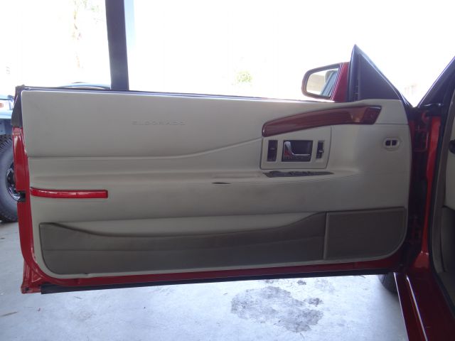 1996 Cadillac Eldorado 5DR 7-pass VAN I4 FWD