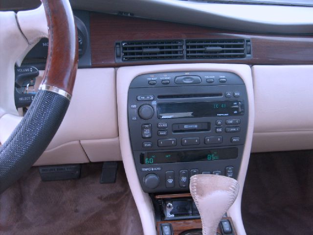 1998 Cadillac Eldorado 5DR 7-pass VAN I4 FWD