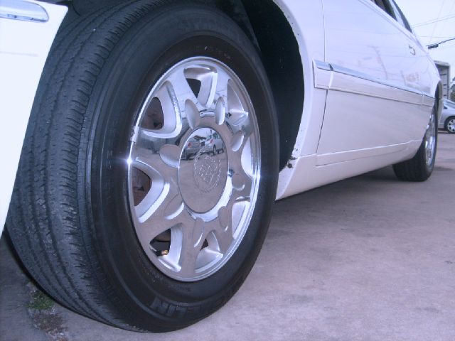 1998 Cadillac Eldorado 5DR 7-pass VAN I4 FWD