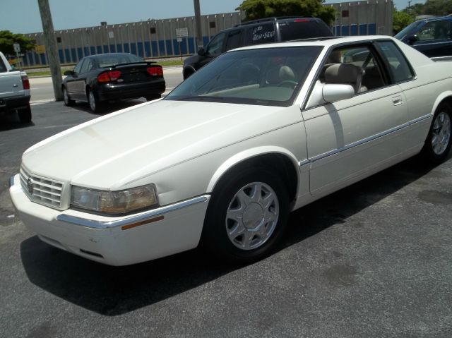 1998 Cadillac Eldorado 5DR 7-pass VAN I4 FWD
