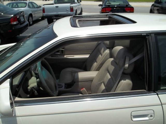 1998 Cadillac Eldorado 5DR 7-pass VAN I4 FWD