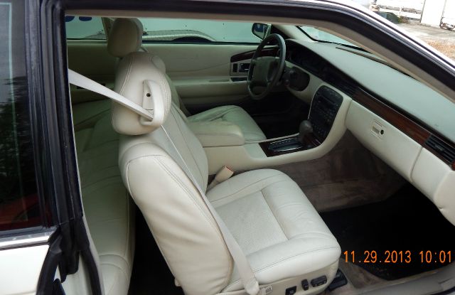 1999 Cadillac Eldorado 5DR 7-pass VAN I4 FWD