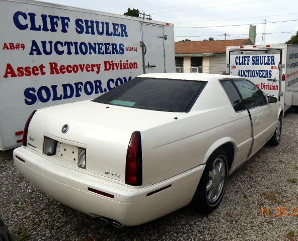 1999 Cadillac Eldorado 5DR 7-pass VAN I4 FWD