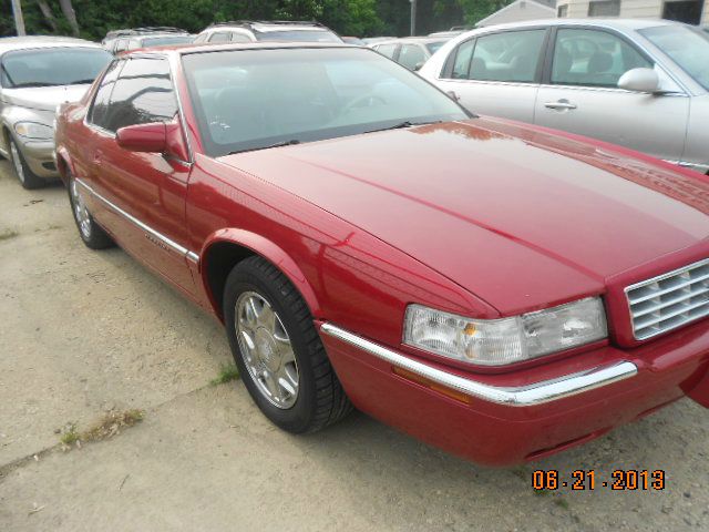 1999 Cadillac Eldorado Base
