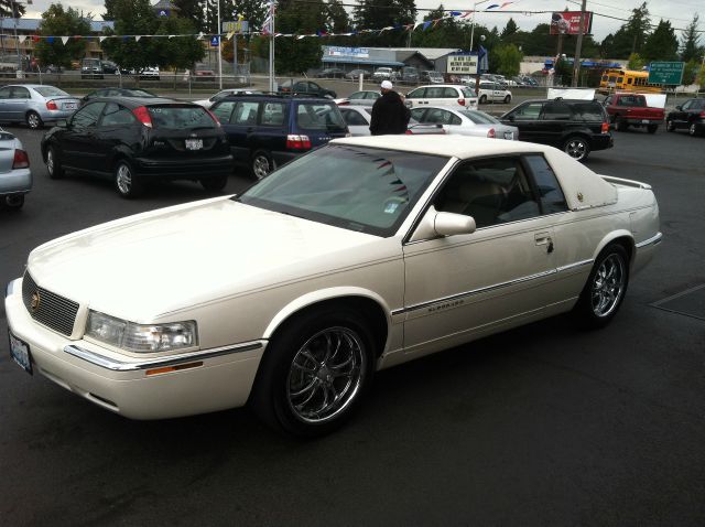 1999 Cadillac Eldorado Base