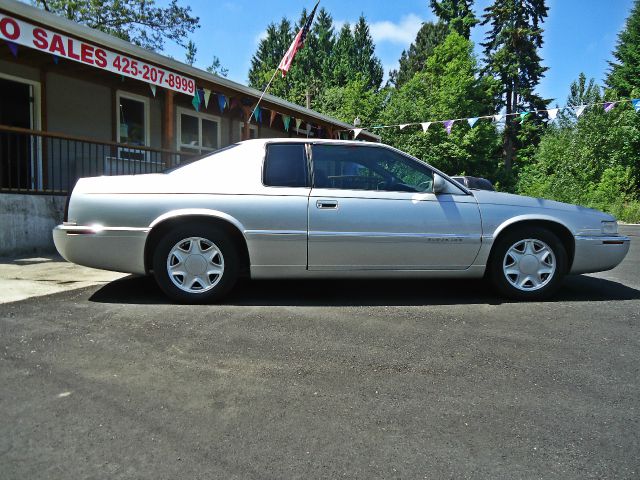 1999 Cadillac Eldorado Base