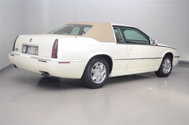 1999 Cadillac Eldorado Base