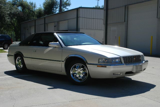 2000 Cadillac Eldorado Base