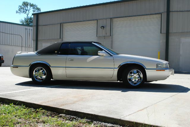 2000 Cadillac Eldorado Base