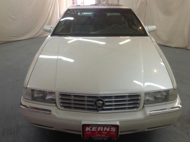 2001 Cadillac Eldorado 2007 Nissan SL