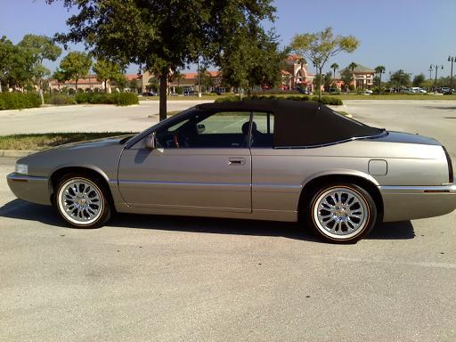 2002 Cadillac Eldorado Unknown