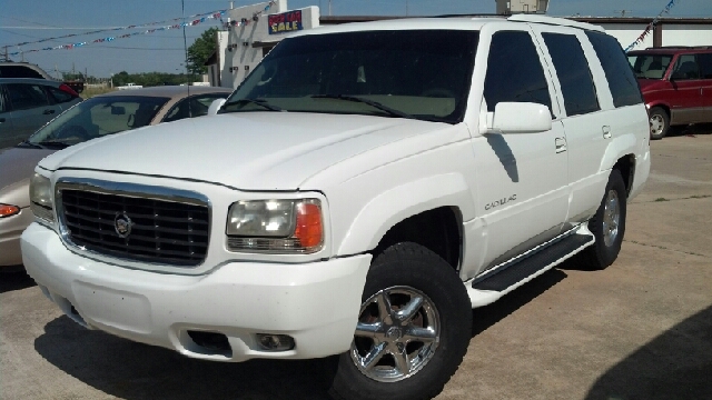 1999 Cadillac Escalade Ram 3500 Diesel 2-WD