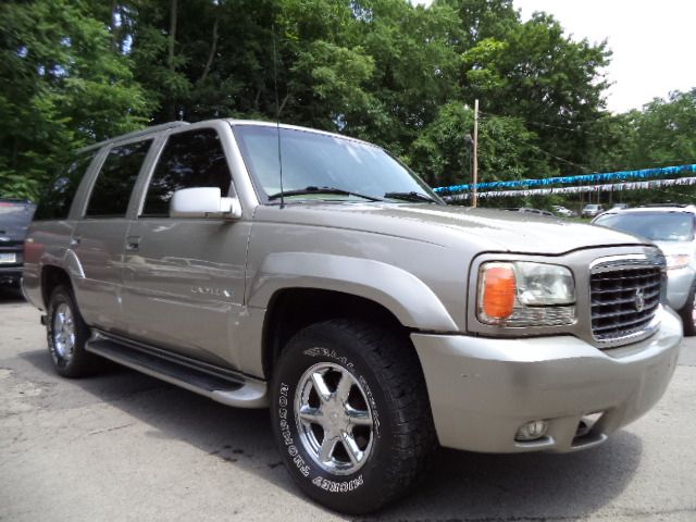 1999 Cadillac Escalade Ram 3500 Diesel 2-WD
