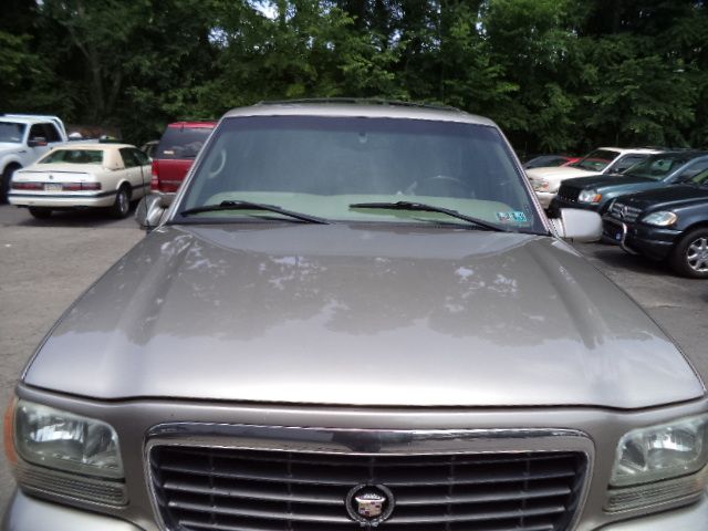 1999 Cadillac Escalade Ram 3500 Diesel 2-WD