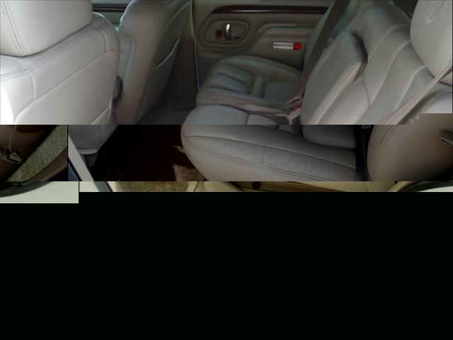 2000 Cadillac Escalade Base