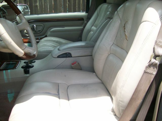 2000 Cadillac Escalade Ram 3500 Diesel 2-WD