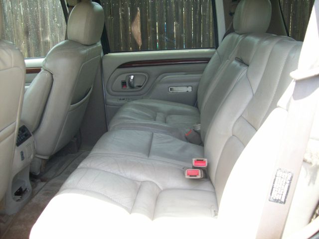 2000 Cadillac Escalade Ram 3500 Diesel 2-WD