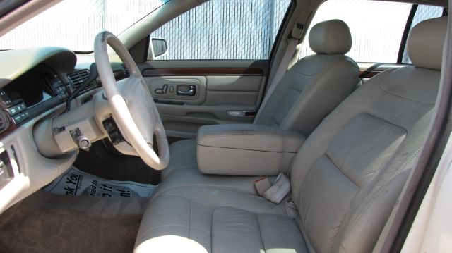2000 Cadillac Escalade Ram 3500 Diesel 2-WD