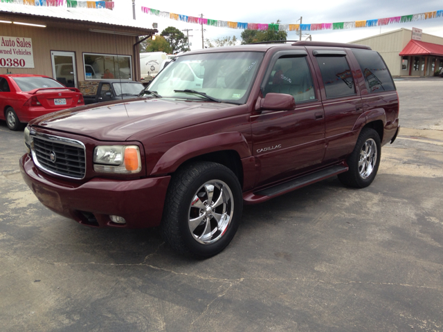 2000 Cadillac Escalade Ram 3500 Diesel 2-WD