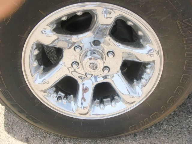 2000 Cadillac Escalade MOON DVD 3rdrow