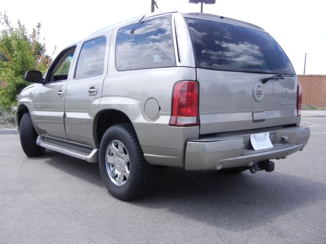 2002 Cadillac Escalade EX - DUAL Power Doors