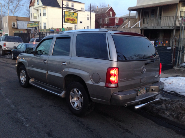 2002 Cadillac Escalade EX - DUAL Power Doors