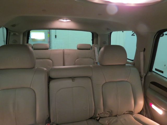 2002 Cadillac Escalade EX - DUAL Power Doors