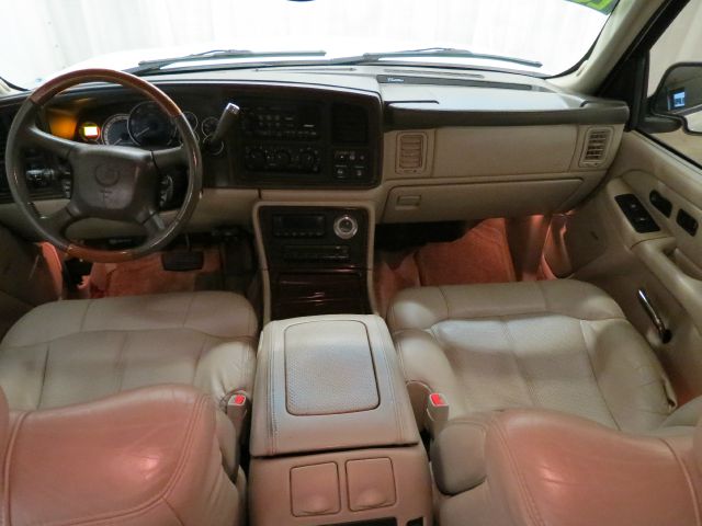 2002 Cadillac Escalade EX - DUAL Power Doors