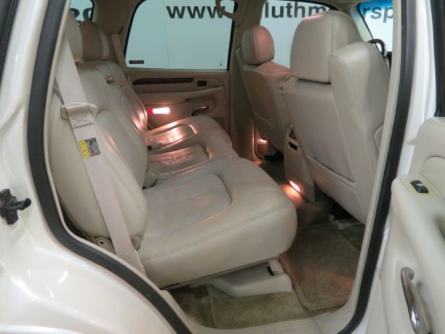 2002 Cadillac Escalade EX - DUAL Power Doors