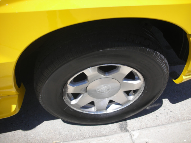 2002 Cadillac Escalade EX - DUAL Power Doors