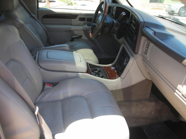2002 Cadillac Escalade EX - DUAL Power Doors