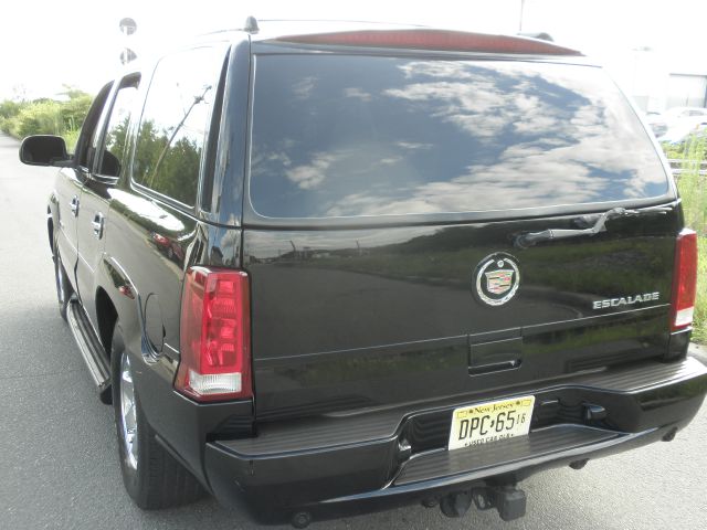 2002 Cadillac Escalade EX - DUAL Power Doors