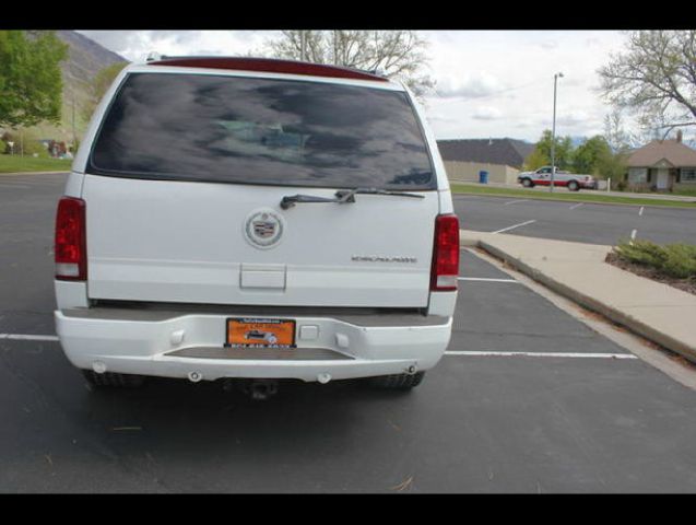 2002 Cadillac Escalade EX - DUAL Power Doors