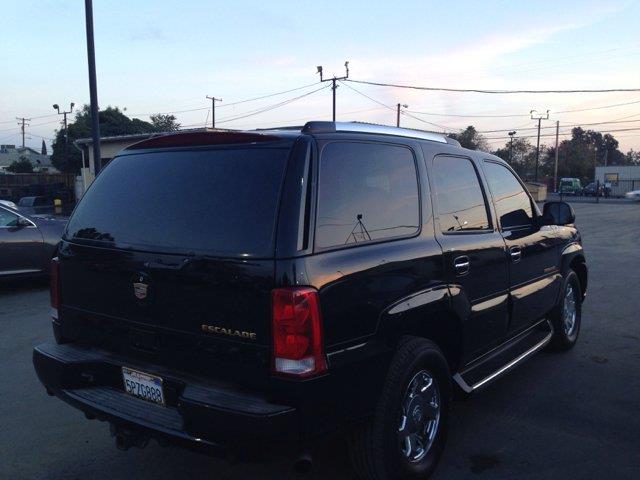 2002 Cadillac Escalade 2 Dr SC2 Coupe