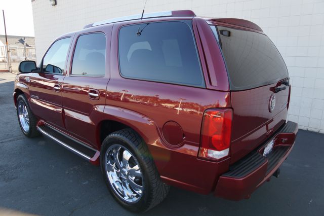 2002 Cadillac Escalade EX - DUAL Power Doors