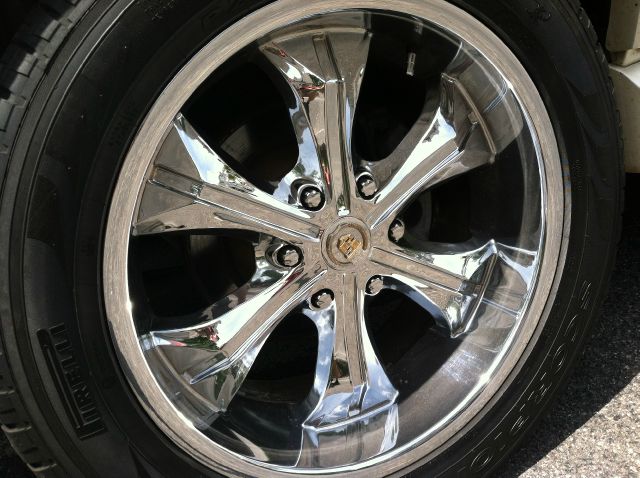 2003 Cadillac Escalade EX - DUAL Power Doors