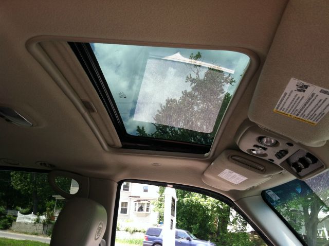 2003 Cadillac Escalade EX - DUAL Power Doors